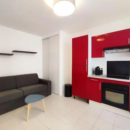 Studio Entierement Renove *